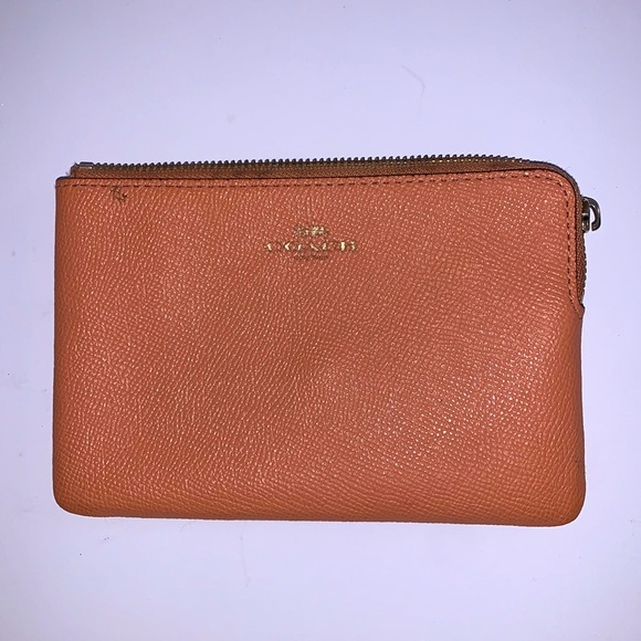 Coach wallet coral colored - Picture 1 of 4